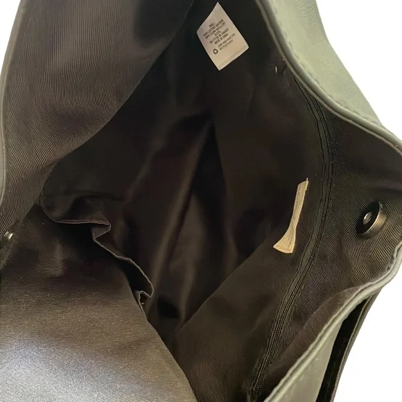 Universal Thread - Ladies’ Purse - Picture 4 of 5